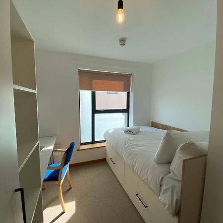 Regency Hall Smart Cheltenham Ensuite Rooms E エクステリア 写真