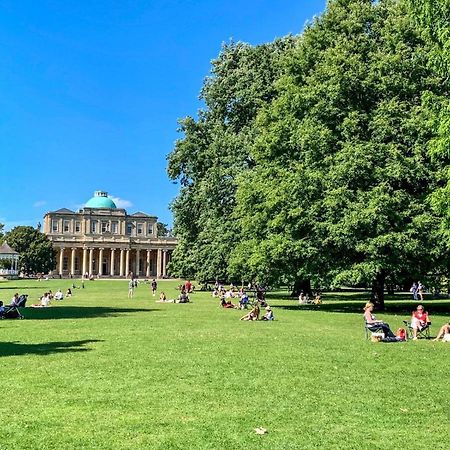 Regency Hall Smart Cheltenham Ensuite Rooms E エクステリア 写真